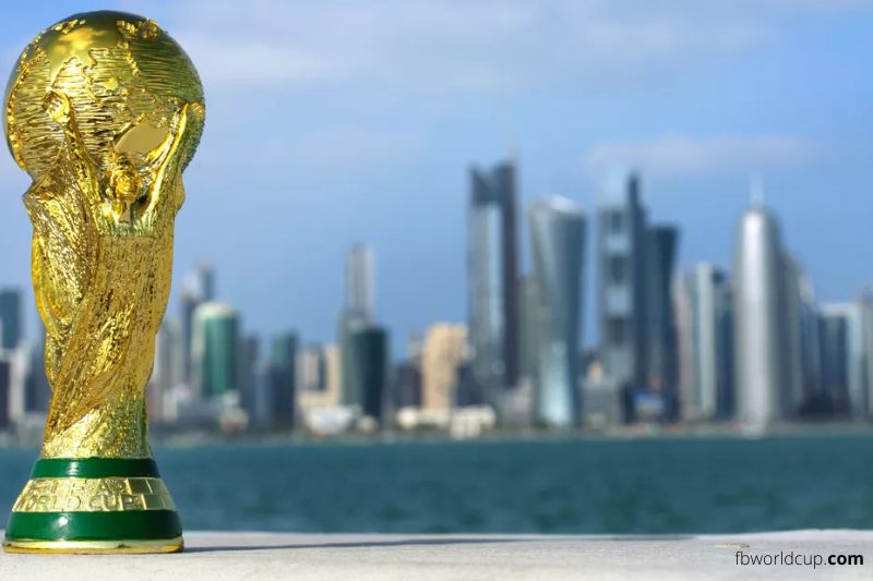 How many tickets are sold for World Cup 2022 in Qatar, how many are remaining?